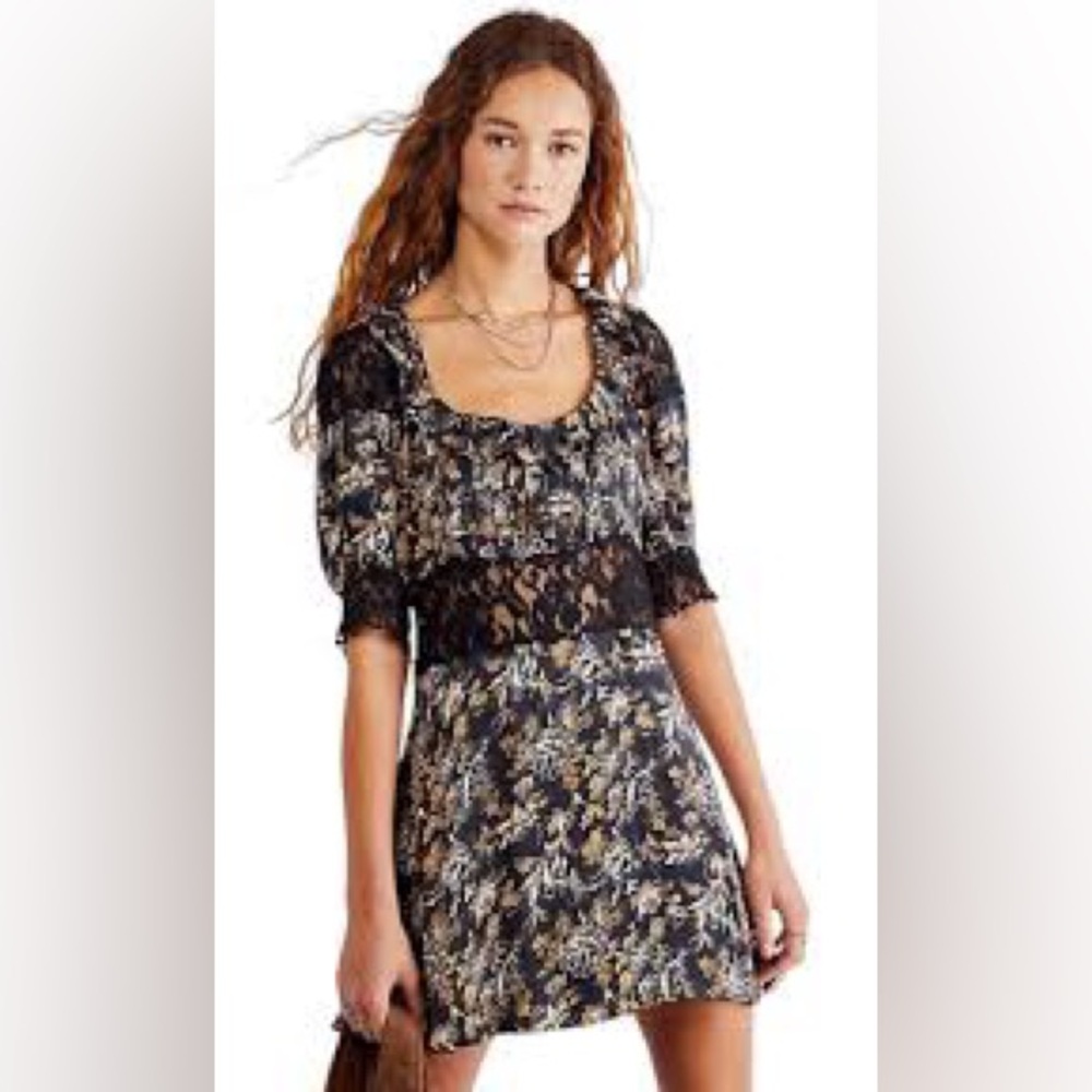 Free People Floral Mini Dress Lace Trim Puff Sleeve Tie 4‎ whimsical gothic